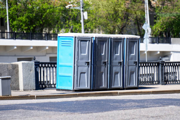 Best Porta potty delivery and setup  in Hettinger, ND