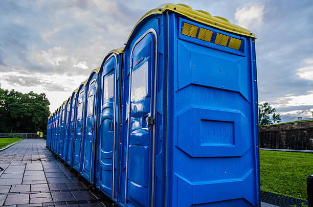 Best Best portable toilet rental  in Hettinger, ND